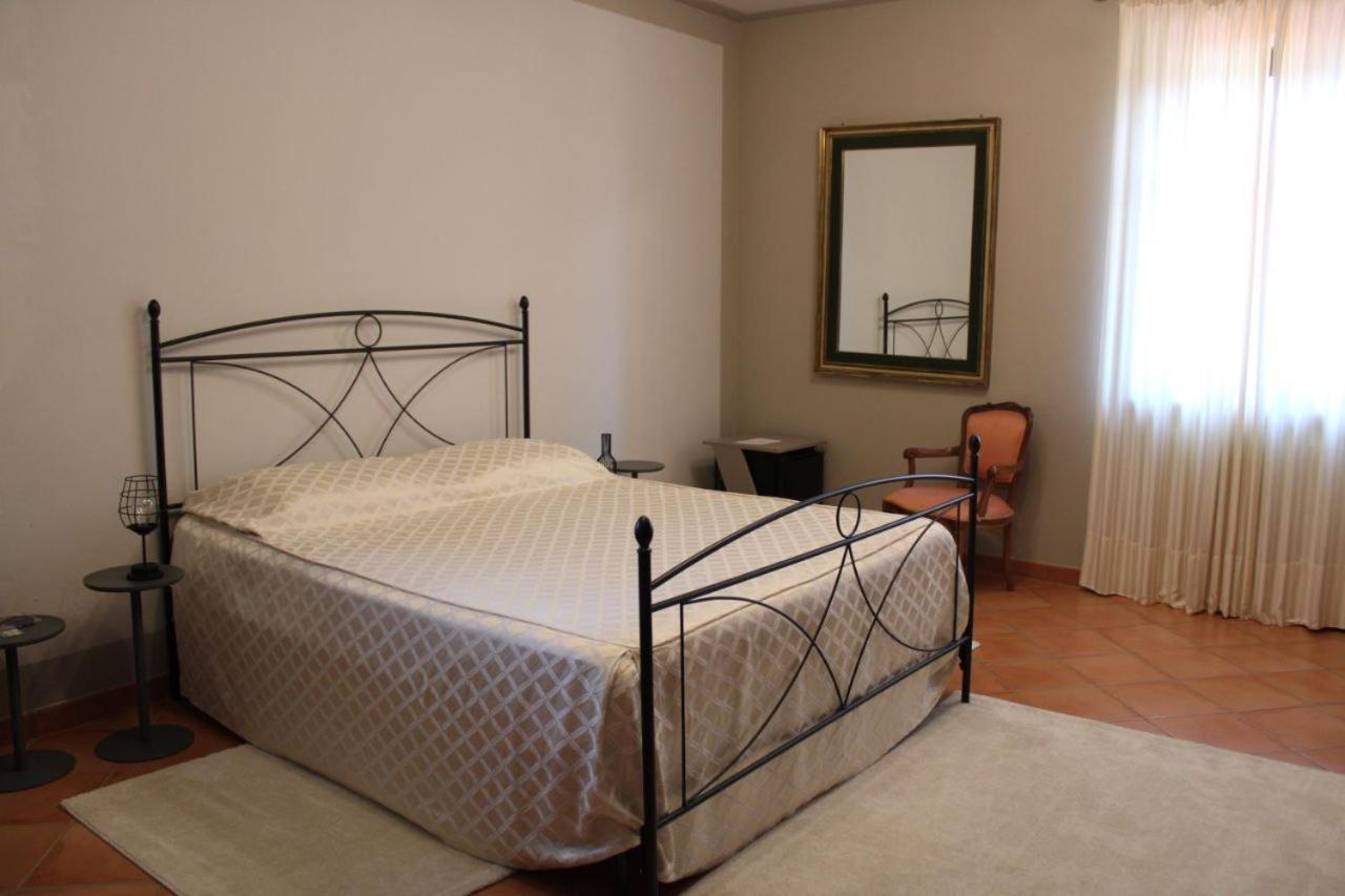 La Casa Di Talin Bauernhof Serravalle delle Langhe